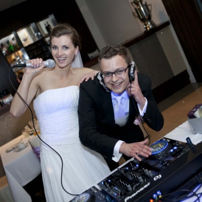 Para Mloda DJ.jpg